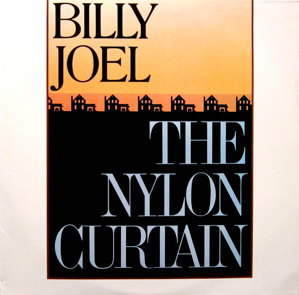 Hoes van The Nylon Curtain
