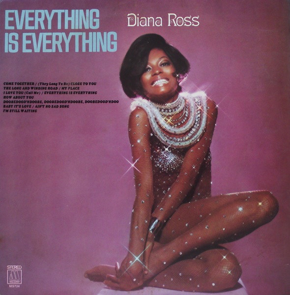 Hoes van Everything Is Everything
