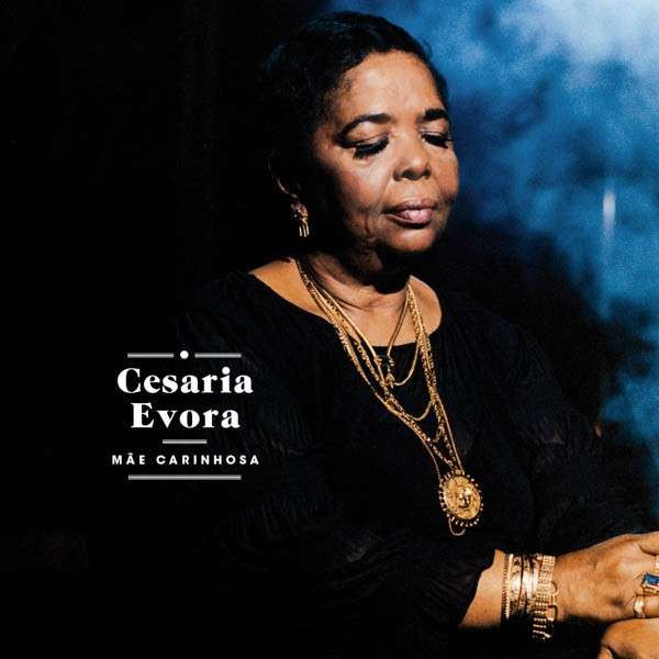 Hoes van Mãe Carinhosa