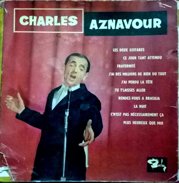 Hoes van Charles Aznavour (Les Deux Guitares)