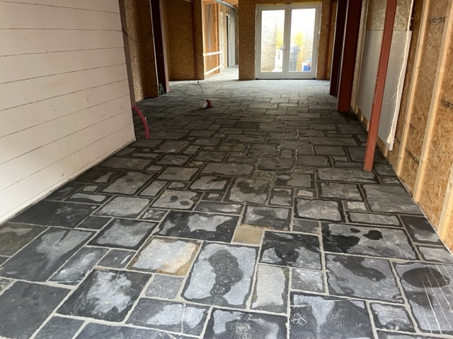 De bouw van De Platenbar